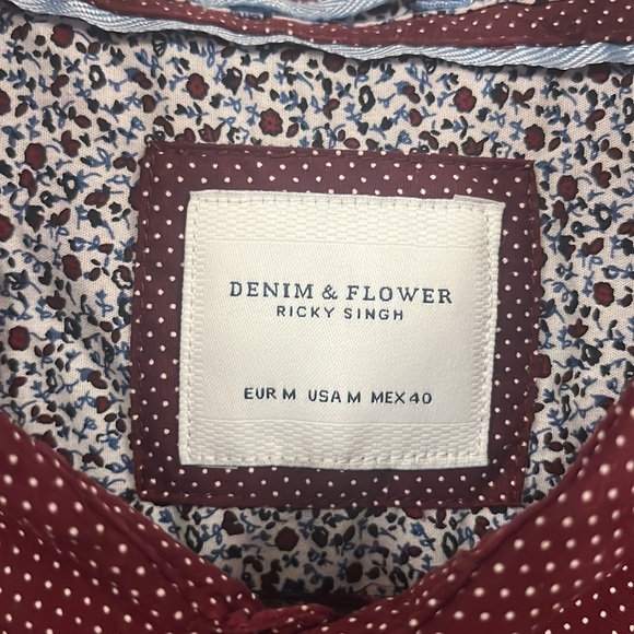 Demin & Flower Medium burgundy short sleeve button up - Picture 2 of 4